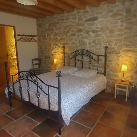 Le Clos Sainte Marie - Lampy * Cenne-Monesties